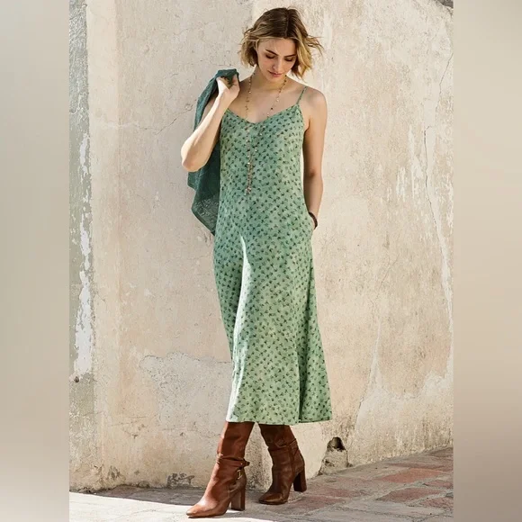 NWT Peruvian Connection Sonnet slip dress in seafoam floral size Small - Picture 1 of 9